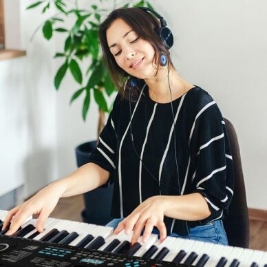 61 klavišų skaitmeninis pianinas su priedais 5 61 klavišų skaitmeninis pianinas su priedais 5