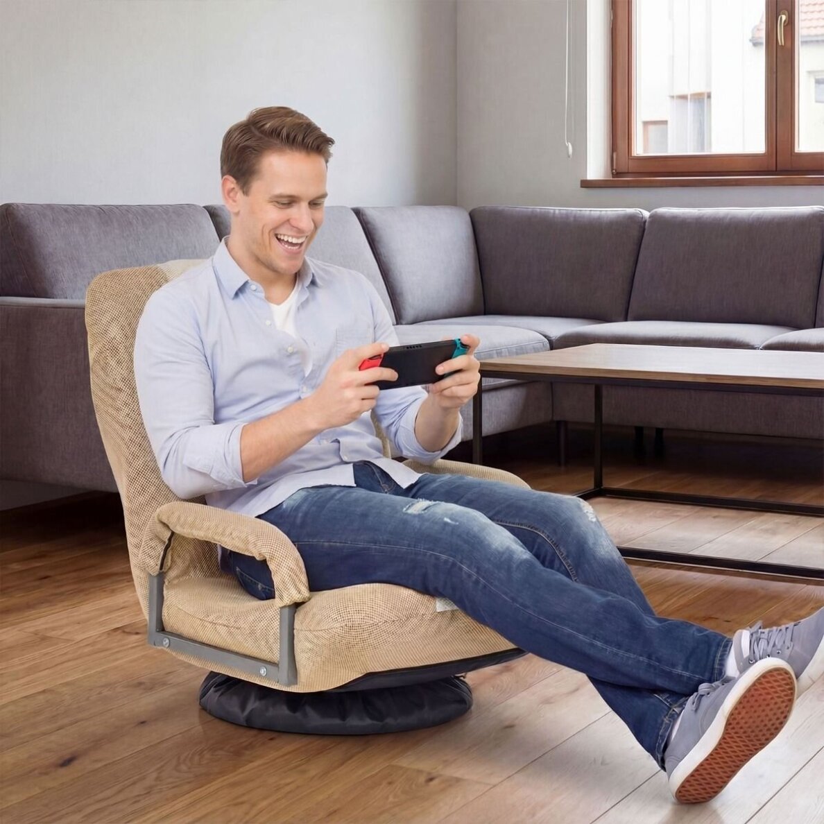 Grindų kėdė su reguliuojamu atlošu, besisukanti 360° 1