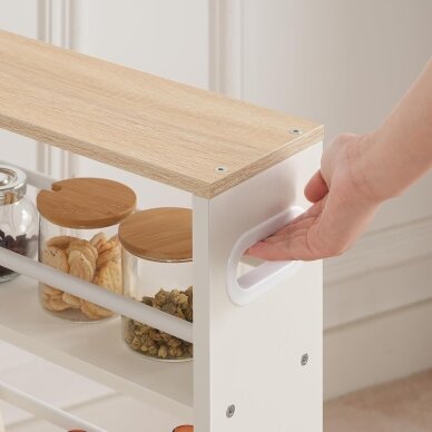 Siaura 3 pakopų lentyna su ratukais 6 Siaura 3 pakopų lentyna su ratukais 6
