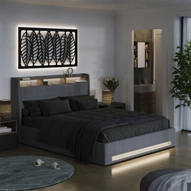 Modernus lovos rėmas su LED apšvietimu ir įkrovimo lizdais CHRISTIN, 160 x 200 cm 1