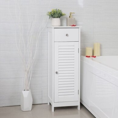 Tradicinio stiliaus pastatoma spintelė 3 Tradicinio stiliaus pastatoma spintelė 3